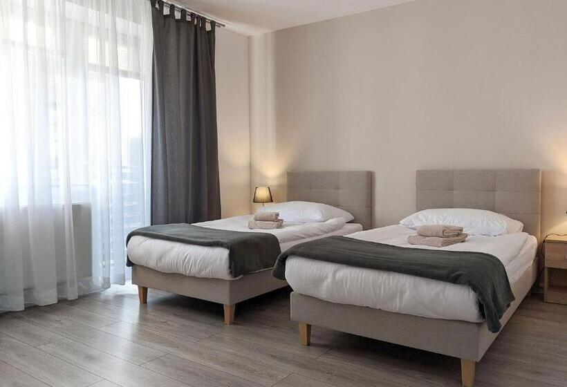 标准三人间, H2u Lux Hostel Dla Ciebie