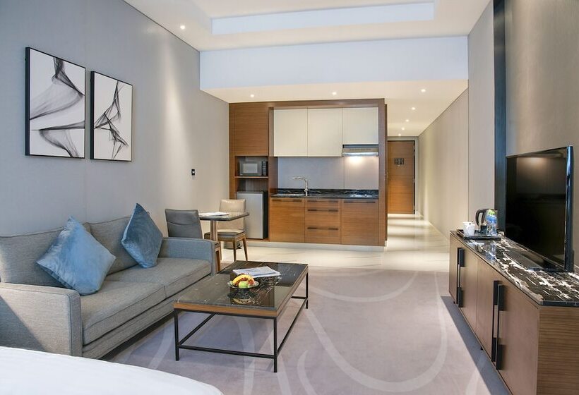 استودیوی استاندارد, Asiana Grand