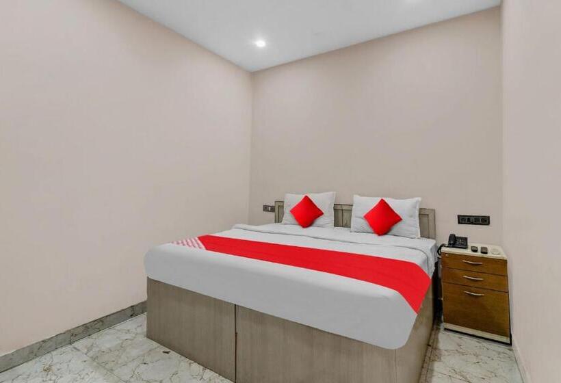 三人经典房间, Oyo Flagship 80837  Rudraksh Inn