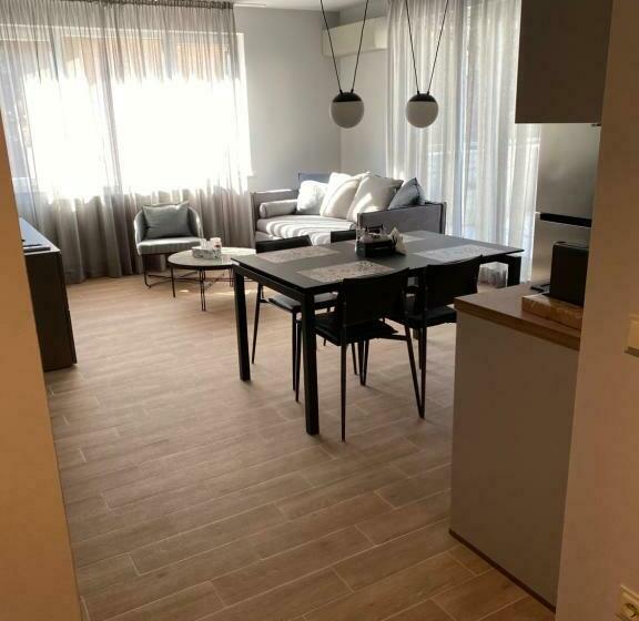 آپارتمان 1 خوابه, 7th Sense Boutique Apartments