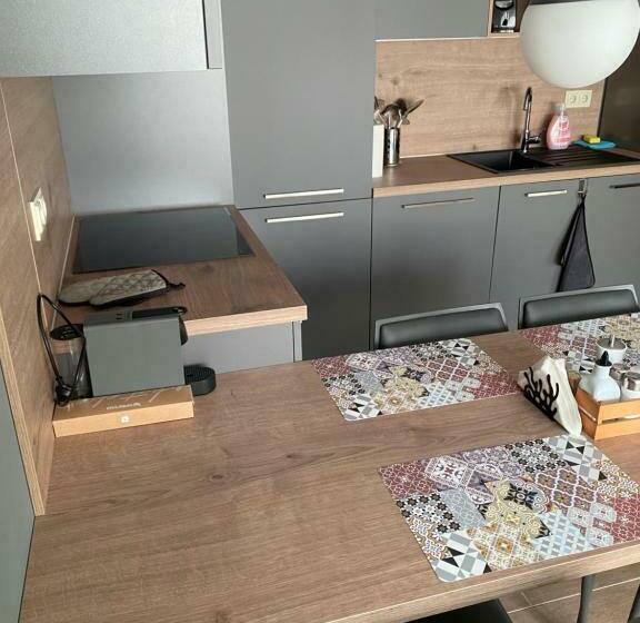 آپارتمان 1 خوابه, 7th Sense Boutique Apartments