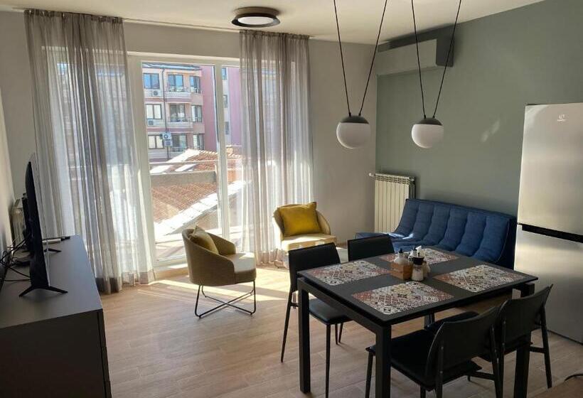 آپارتمان 2 خوابه, 7th Sense Boutique Apartments