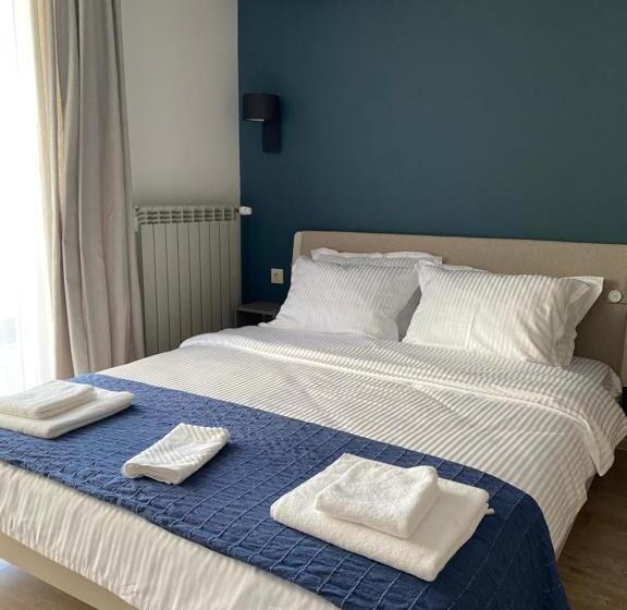 آپارتمان 1 خوابه با تراس, 7th Sense Boutique Apartments