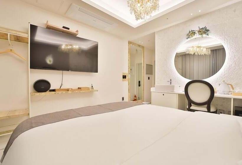 اتاق لوکس, Daegu February Hotel Lions Park