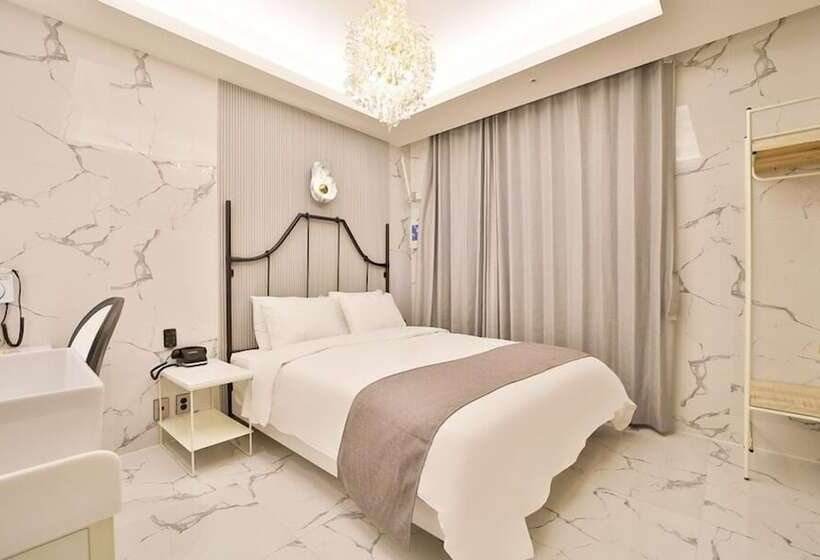 اتاق لوکس, Daegu February Hotel Lions Park
