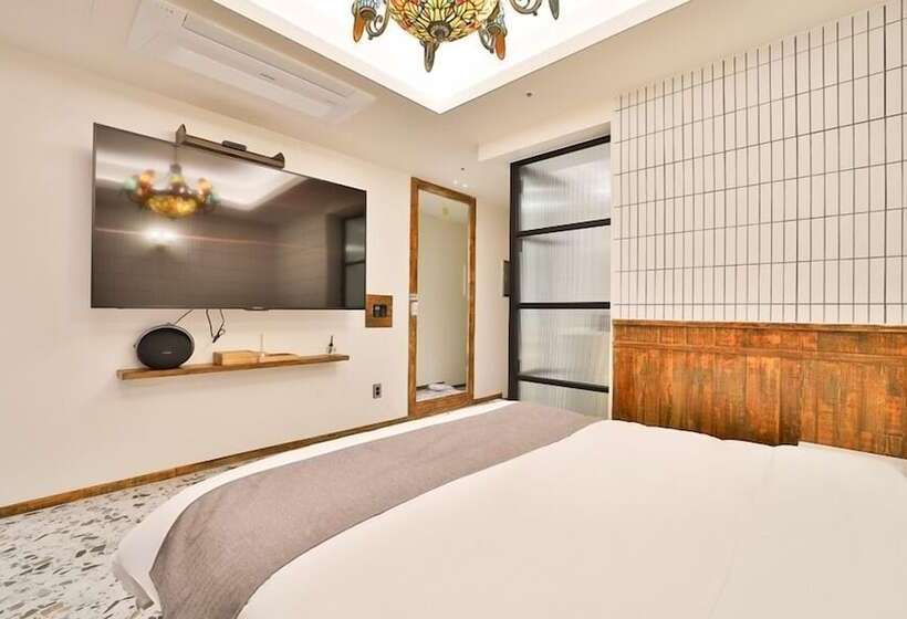 سوییت, Daegu February Hotel Lions Park