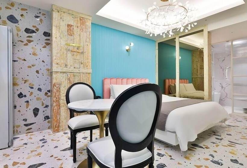 سوییت, Daegu February Hotel Lions Park