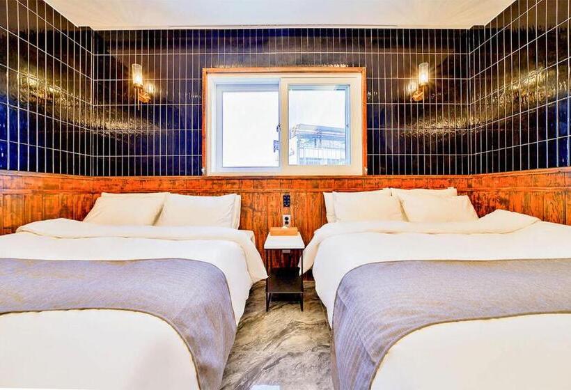 سوییت خانوادگی, Daegu February Hotel Lions Park