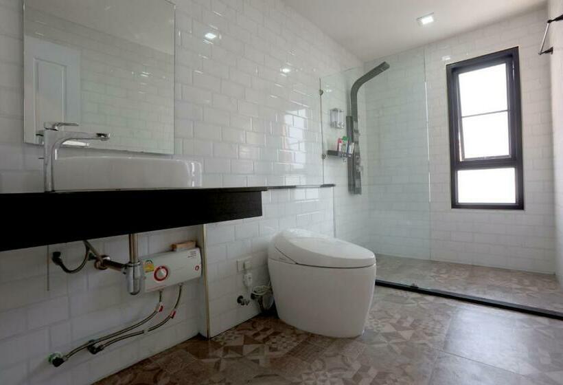 اتاق استاندارد, Tartar & Nay Hostel