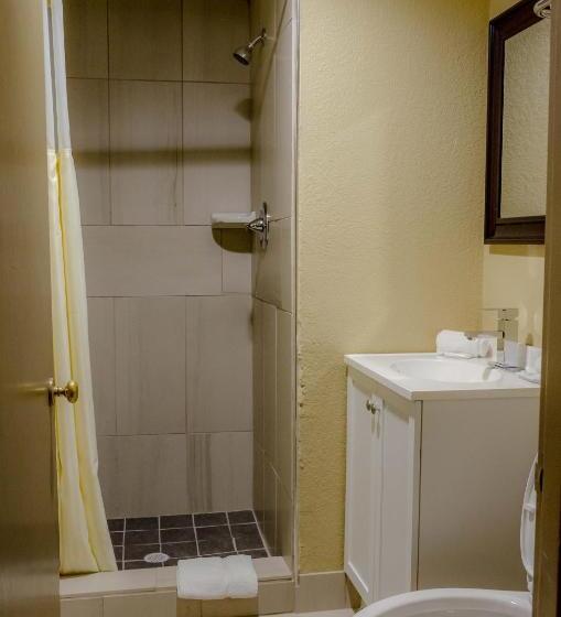 Family Suite, Relax Inn   Bryson City