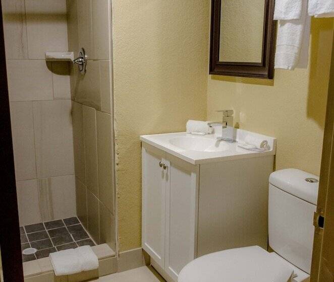 Family Suite, Relax Inn   Bryson City
