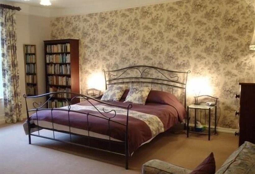 اتاق لوکس با تخت بزرگ, Manor Farm B&b