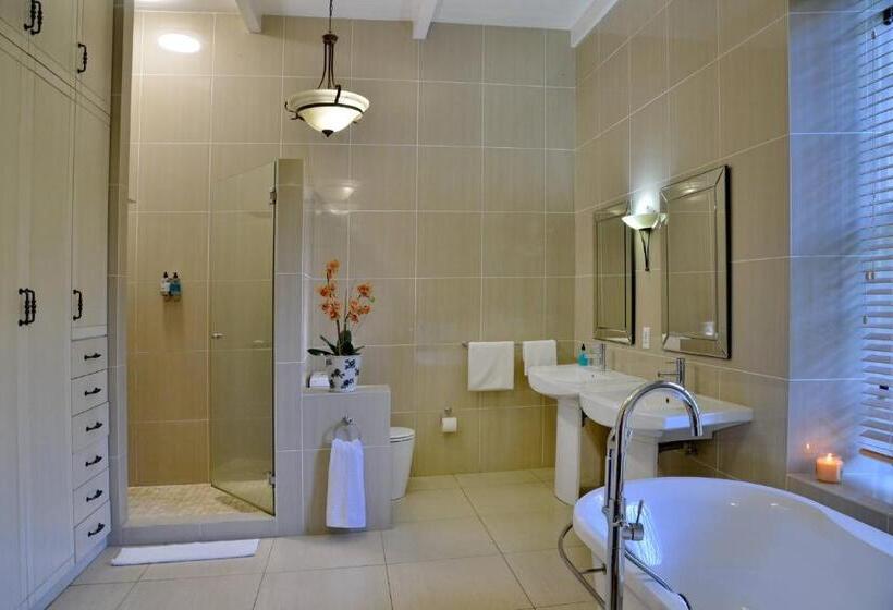 Вилла 1 Спальня, Val Du Charron Wine & Leisure Estate