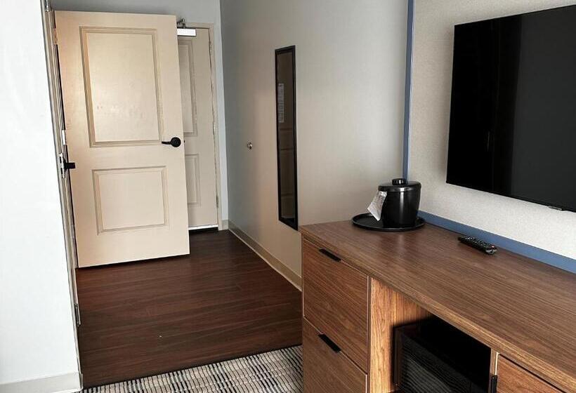 اتاق استاندارد با تخت بزرگ برای معلولان, Americinn By Wyndham Mountain Home