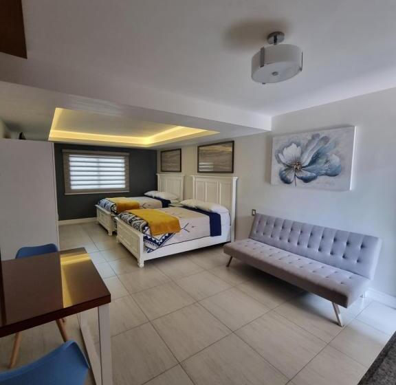 اتاق سوپریور چهار تخته, Casa Escamela Suites Privadas