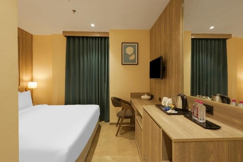Трехместный Номер Классика, Sunday Hotel Vadodara