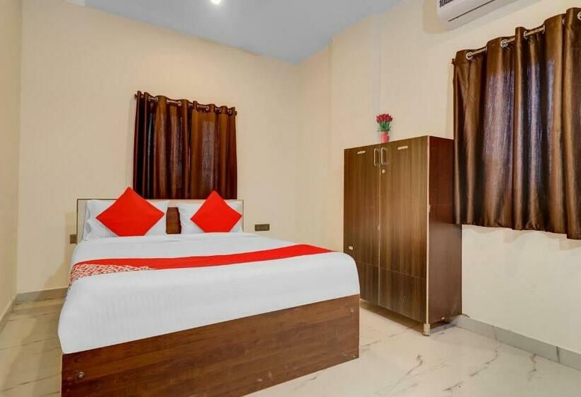 Трехместный Номер Классика, Flagship Sairam Residency