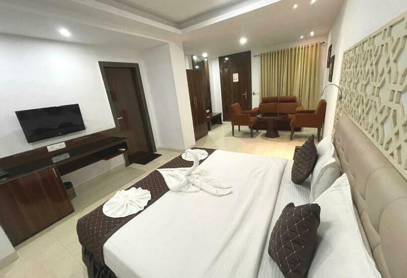 اتاق سوپریور, Goa Continental   Baga