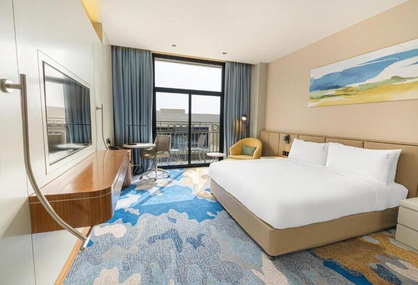 اتاق استاندارد با تخت بزرگ, Holiday Inn Riyadh The Business District, An Ihg