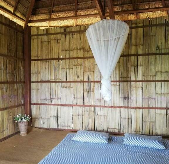 اتاق استاندارد با چشم‌انداز کوهستان, La Villa Hortensia Mondulkiri