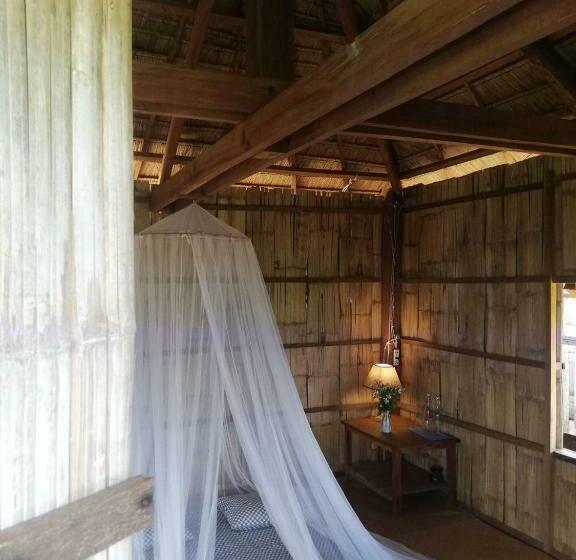اتاق استاندارد با چشم‌انداز کوهستان, La Villa Hortensia Mondulkiri