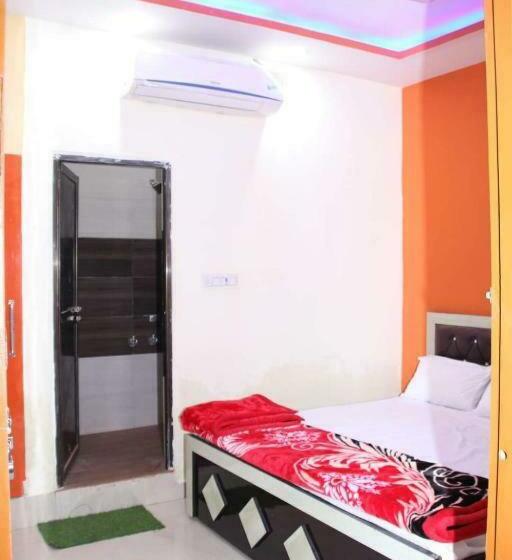 Номер Deluxe, Shri Ram Bhavan