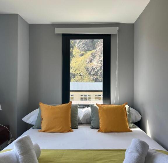 اتاق استاندارد, Desierto Suites