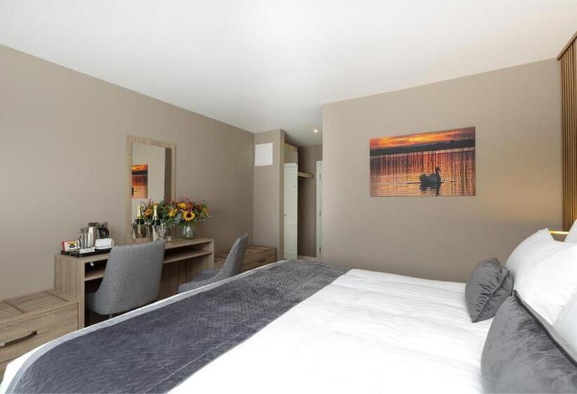 اتاق استاندارد, Castle Varagh Hotel & Bar