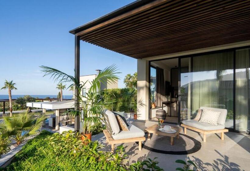 Номер Deluxe Вид на Море, Insulae Resort