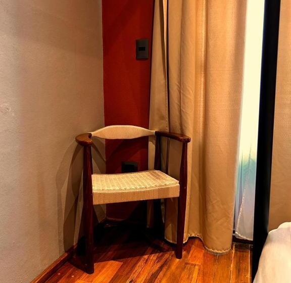 سوییت جونیور, Bito S Hotel Boutique