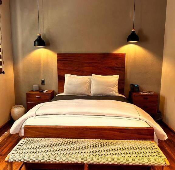 سوئیت جونیور با چشم‌انداز باغ, Bito S Hotel Boutique