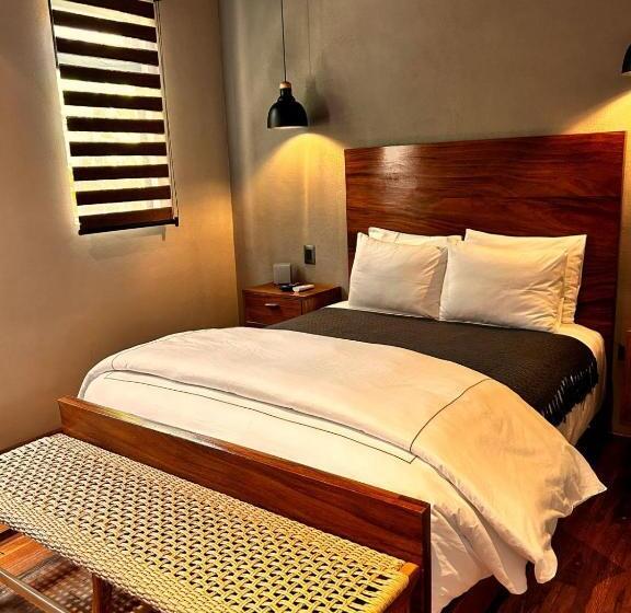 سوئیت جونیور با چشم‌انداز باغ, Bito S Hotel Boutique