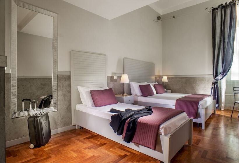 Standard Triple Room, Domus Liberius   Rome