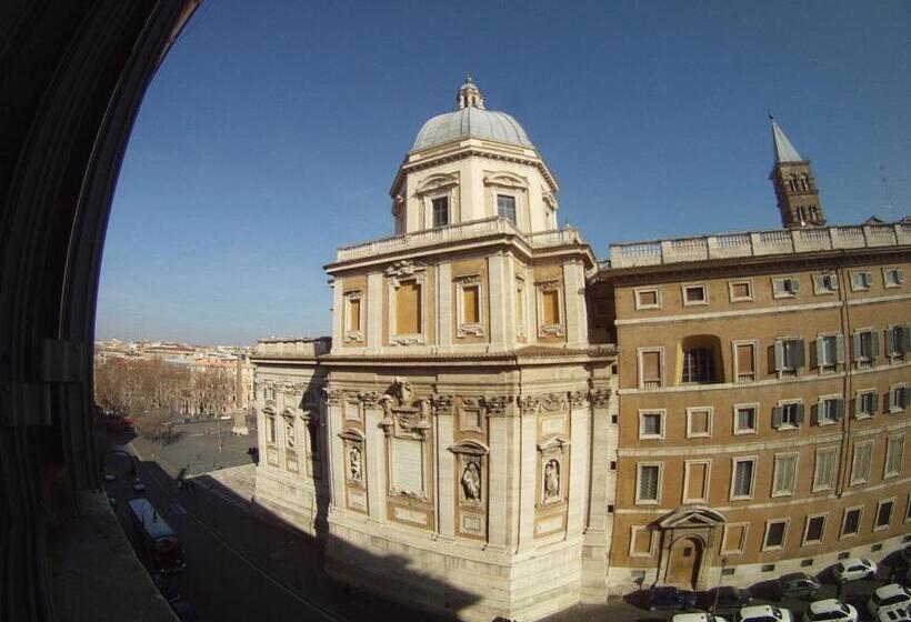 Standard Room, Domus Liberius   Rome
