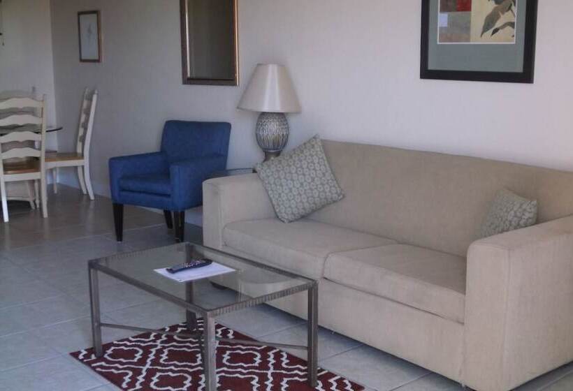 스탠다드 룸, Days Inn & Suites By Wyndham Lake Okeechobee