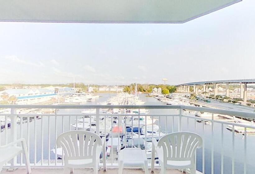 침실 2개 아파트, Harbourgate Marina Club