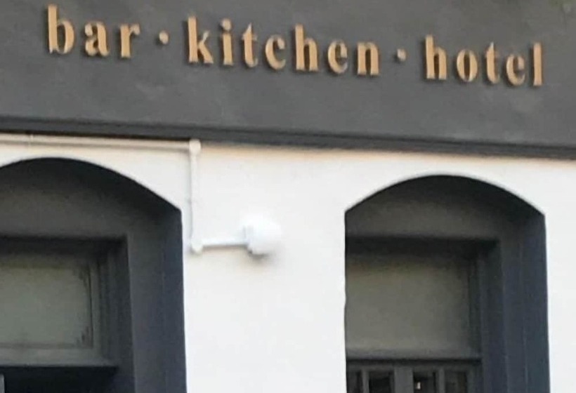 اتاق سوپریور, Rab Ha's