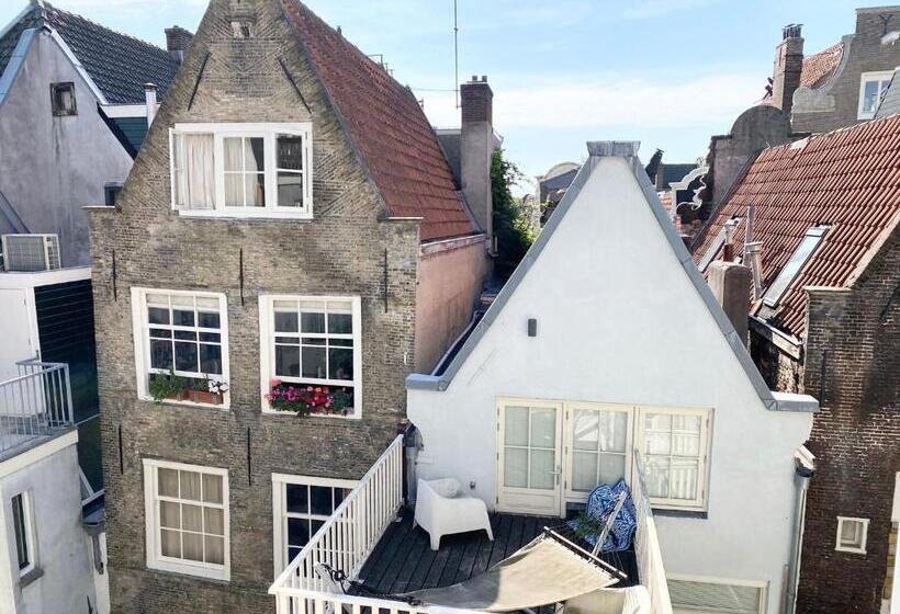 اتاق لوکس, Flinder Amsterdam