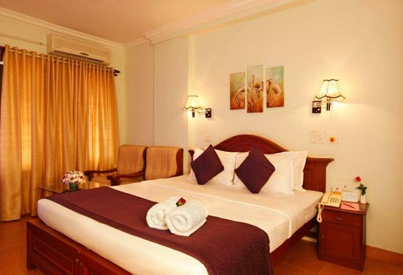 Номер Стандарт, K K Residency Payyanur