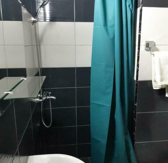 اتاق استاندارد سه نفره, Bed And Breakfast M Jasmin