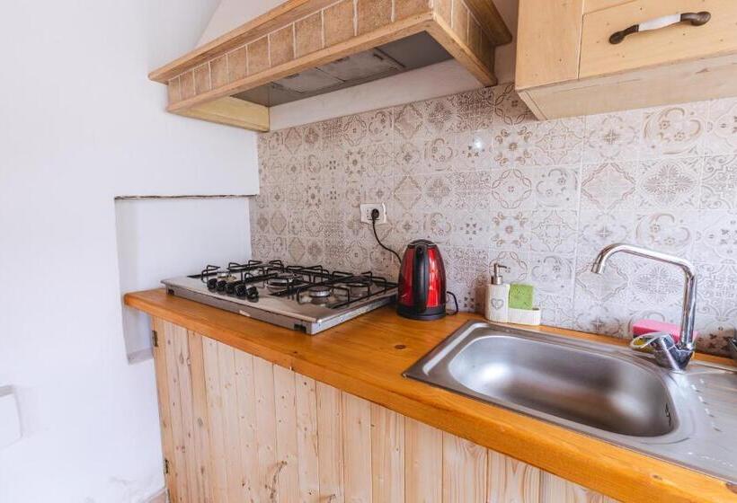 Дом 3 Спальни, Chalet Giuel