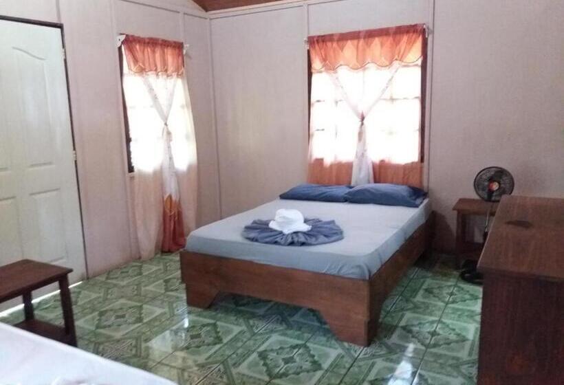 בקתה, Cabaña En El Rincon Corcovado