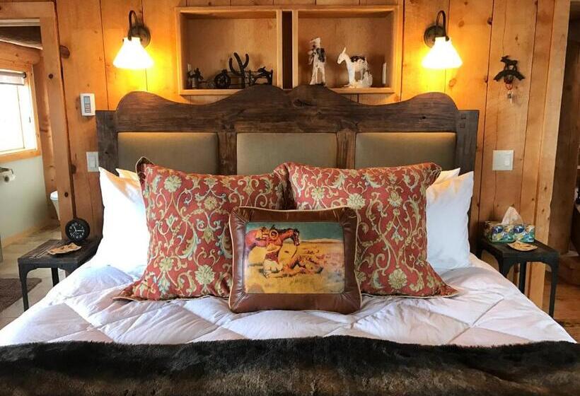 Номер Стандарт, Jackson Hole Hideout