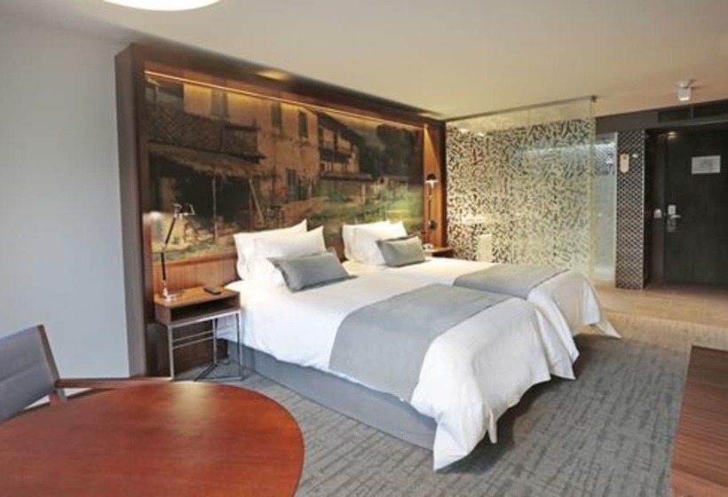 اتاق سوپریور, Cumbres Lastarria