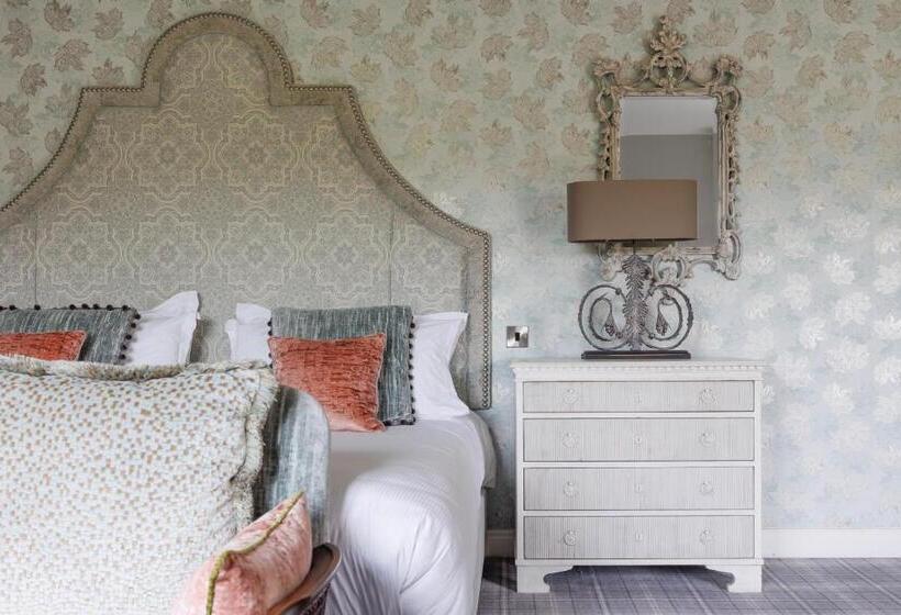 Quarto Estandar Vista Jardim, Peak Edge