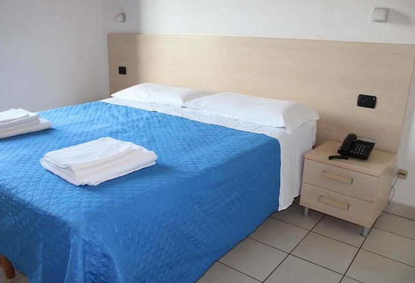 Апартаменты 1 Спальня Нижний Этаж, Residence   Blu Mare Alimini