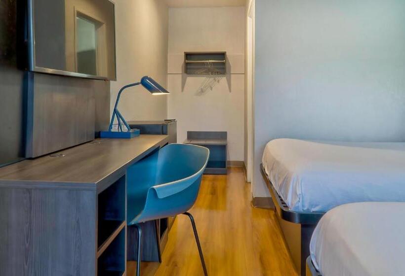디럭스 4인 룸, Motel 6el Monte, Ca  Los Angeles