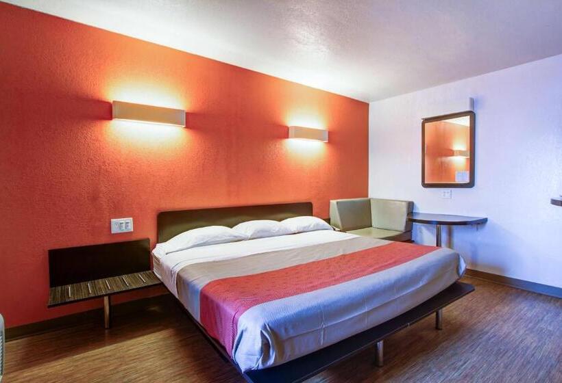 Стандартный Номер Кровать Кинг, Motel 6 Richfield, Oh