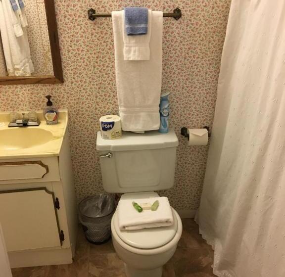 Номер Стандарт, The Courtland Hotel & Spa