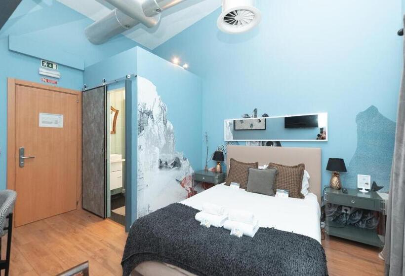 Standard Room, Lisbon Destination Hostel